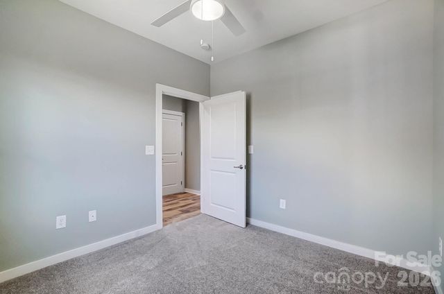 1529 28th Street Place SE, Hickory, NC 28602