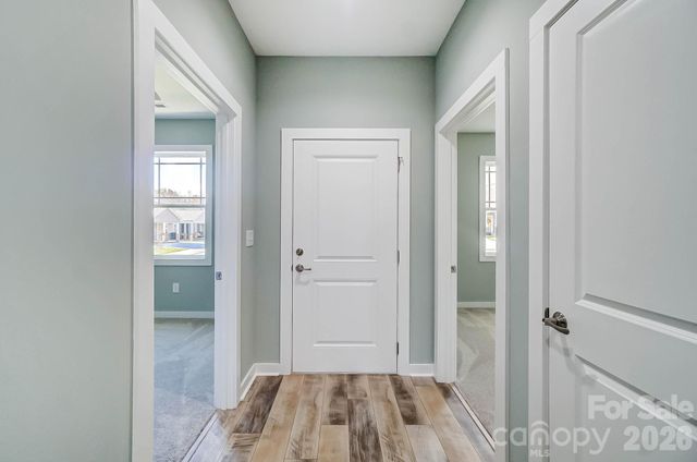 1529 28th Street Place SE, Hickory, NC 28602