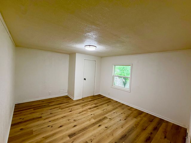 10910 Ventura Boulevard, Machesney Park, IL 61115