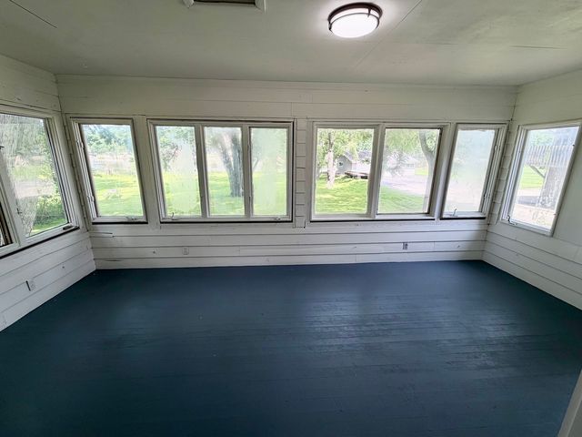 10910 Ventura Boulevard, Machesney Park, IL 61115
