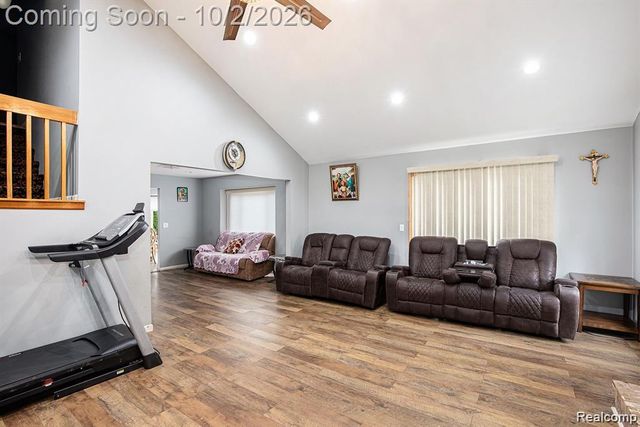 53345 Abraham Drive, Macomb Township, MI 48042