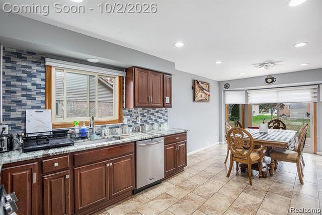 53345 Abraham Drive, Macomb Township, MI 48042