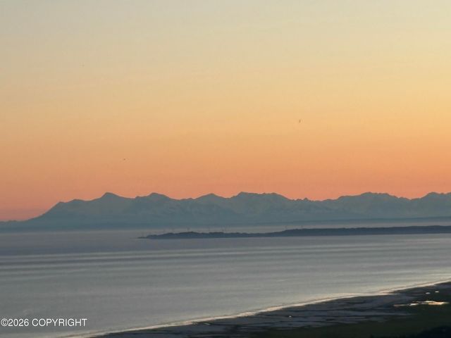 6236 Prominence Pointe Drive, Anchorage, AK 99516