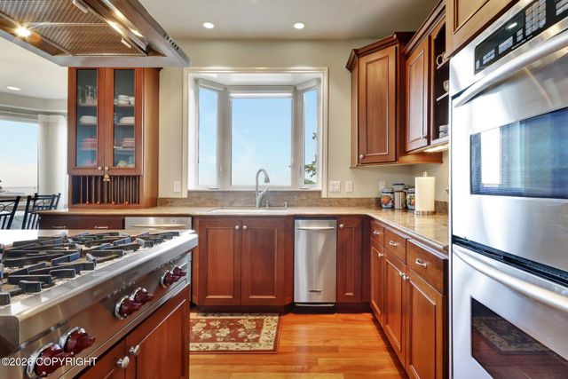 6236 Prominence Pointe Drive, Anchorage, AK 99516