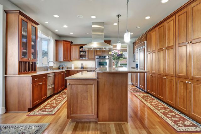 6236 Prominence Pointe Drive, Anchorage, AK 99516
