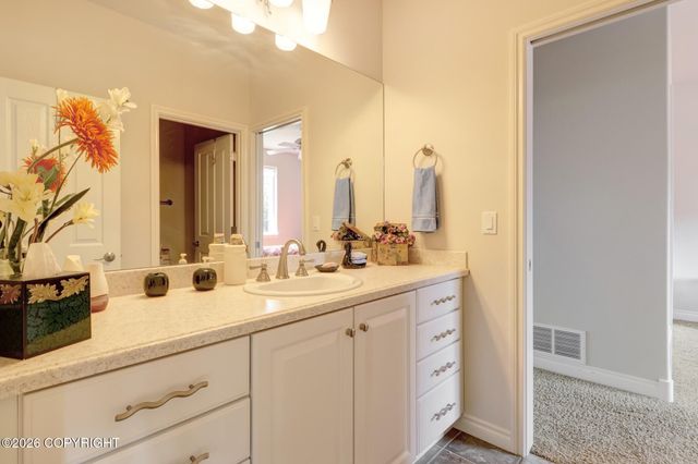 6236 Prominence Pointe Drive, Anchorage, AK 99516