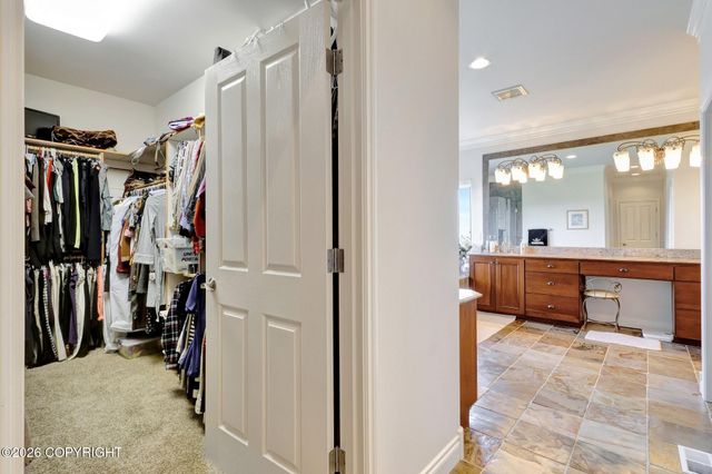 6236 Prominence Pointe Drive, Anchorage, AK 99516