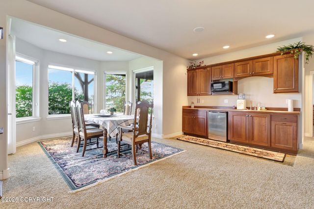 6236 Prominence Pointe Drive, Anchorage, AK 99516