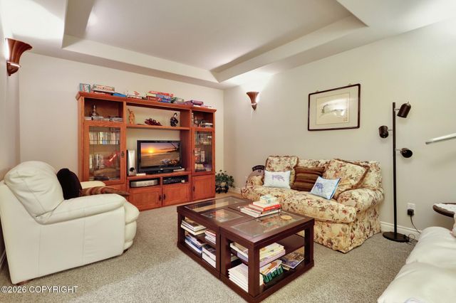 6236 Prominence Pointe Drive, Anchorage, AK 99516