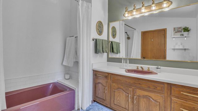 4021 Greenwood COURT, Sheboygan, WI 53081
