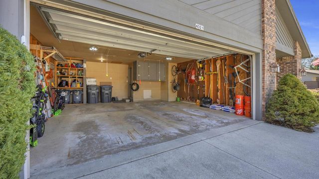 4021 Greenwood COURT, Sheboygan, WI 53081