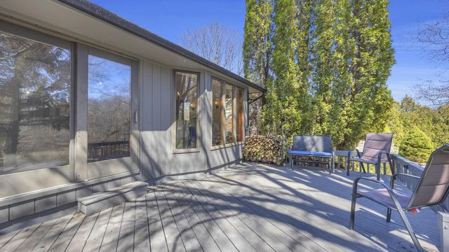 4021 Greenwood COURT, Sheboygan, WI 53081