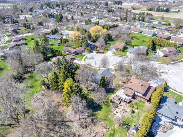 4021 Greenwood COURT, Sheboygan, WI 53081