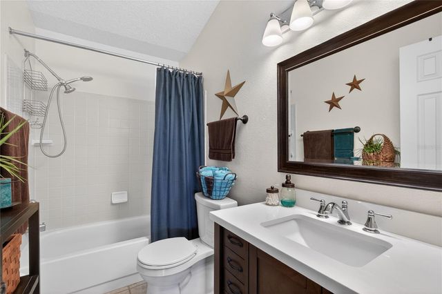 23440 OAK LANE, Sorrento, FL 32776