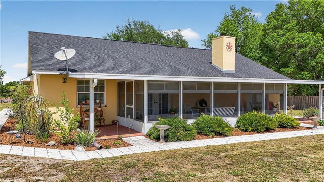23440 OAK LANE, Sorrento, FL 32776