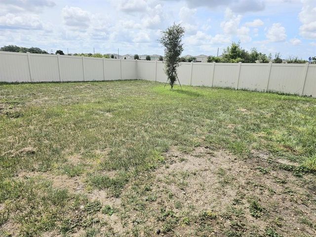 1285 CASCADES AVENUE, Davenport, FL 33837