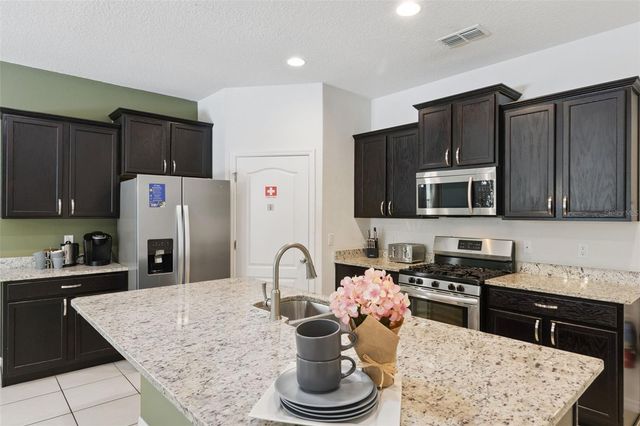 5289 OAKBOURNE AVENUE, Davenport, FL 33837