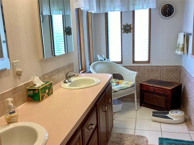 8451 IMPERIAL CIRCLE, Palmetto, FL 34221