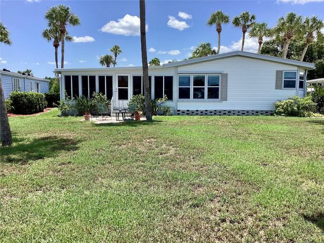 8451 IMPERIAL CIRCLE, Palmetto, FL 34221