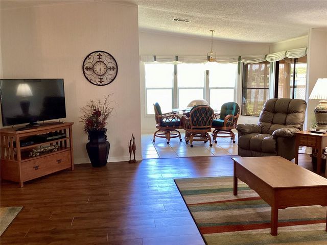 8451 IMPERIAL CIRCLE, Palmetto, FL 34221