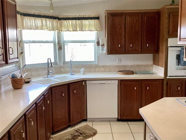 8451 IMPERIAL CIRCLE, Palmetto, FL 34221
