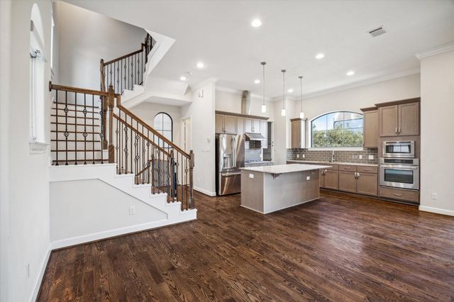 4705 Jackson Street, Houston, TX 77004