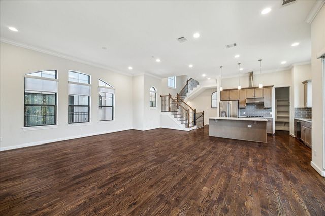 4705 Jackson Street, Houston, TX 77004