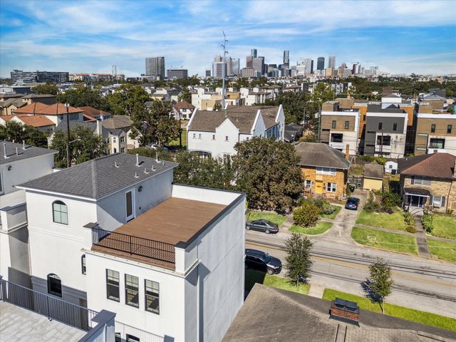 4705 Jackson Street, Houston, TX 77004