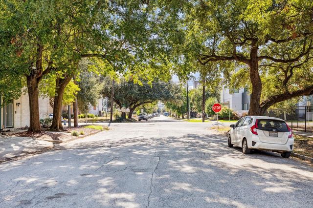 4705 Jackson Street, Houston, TX 77004