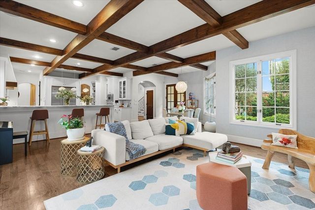 4005 Chatham Lane, Houston, TX 77027