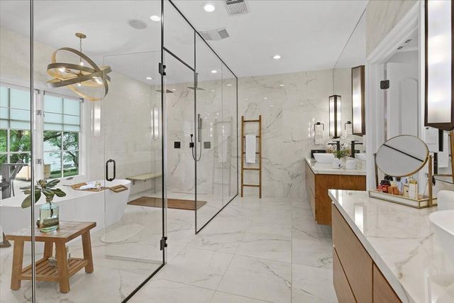 4005 Chatham Lane, Houston, TX 77027