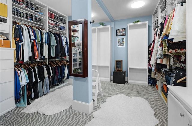 4005 Chatham Lane, Houston, TX 77027