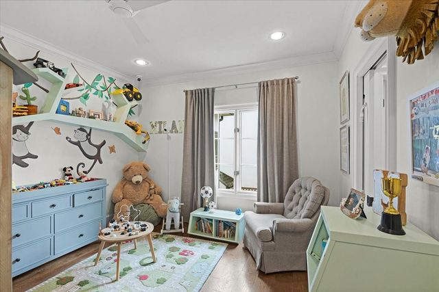 4005 Chatham Lane, Houston, TX 77027