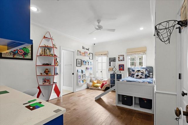 4005 Chatham Lane, Houston, TX 77027