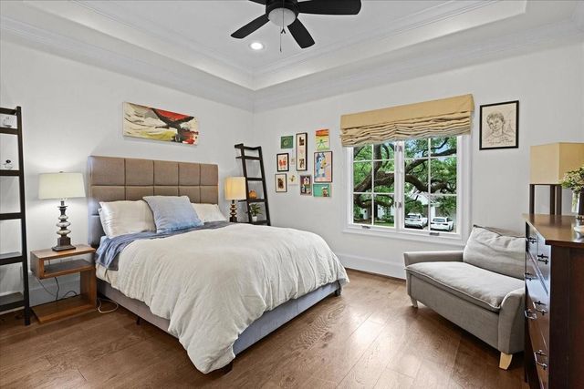 4005 Chatham Lane, Houston, TX 77027