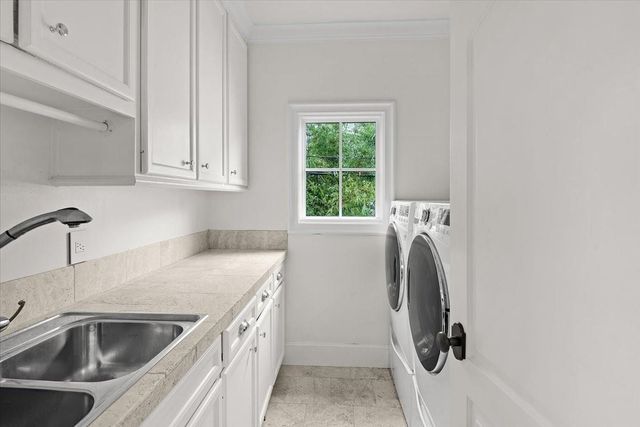 4005 Chatham Lane, Houston, TX 77027