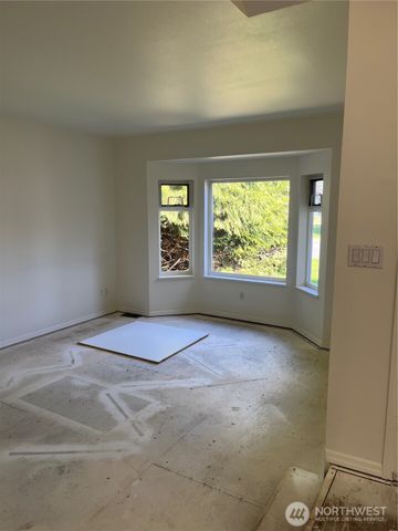 707 B Street, Blaine, WA 98230
