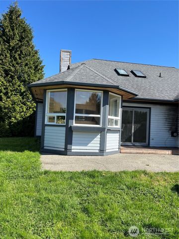 707 B Street, Blaine, WA 98230