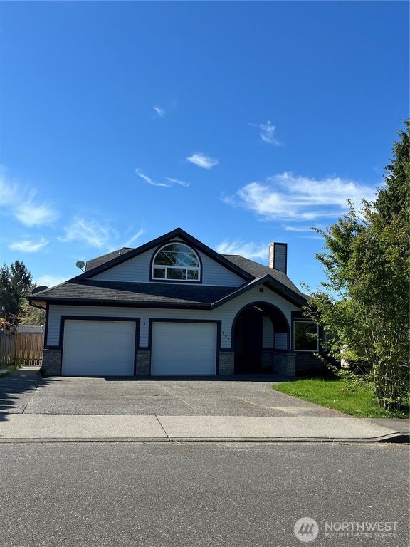 707 B Street, Blaine, WA 98230