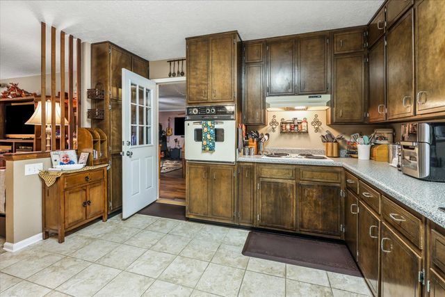 4711 Knollwood Drive, Tallahassee, FL 32303