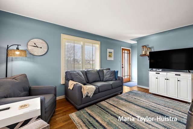 1525 Grant Avenue, Grand Haven City, MI 49417