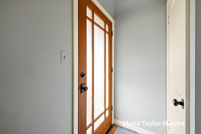 1525 Grant Avenue, Grand Haven City, MI 49417