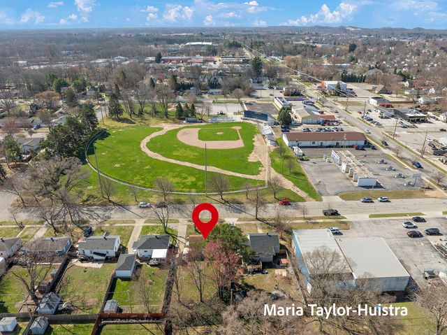 1525 Grant Avenue, Grand Haven City, MI 49417