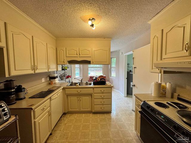 7210 Belgium Rd, Pensacola, FL 32526