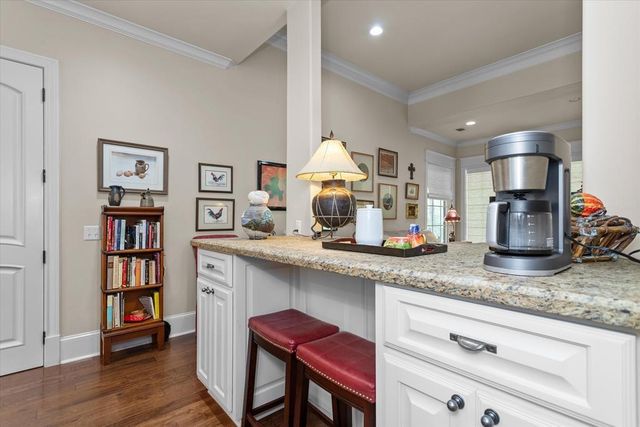 102 Harmony Hill Court, Lufkin, TX 75901