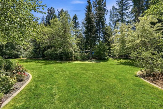 2024 S Overbluff Ct, Spokane, WA 99203
