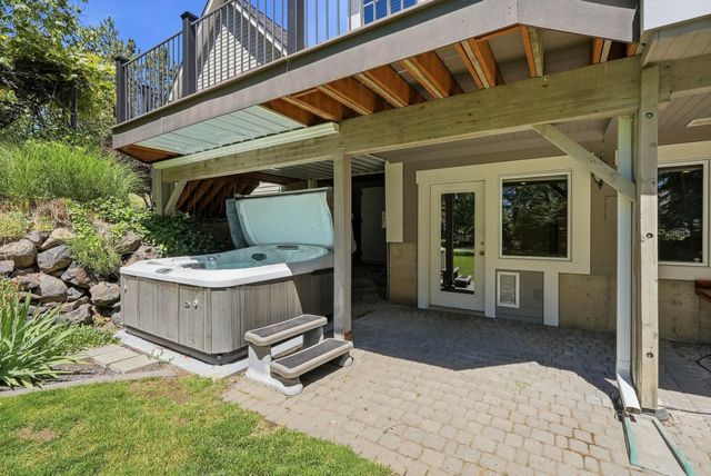 2024 S Overbluff Ct, Spokane, WA 99203