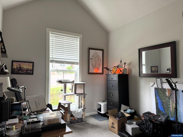 1864 John Muir Cir SE, Salem, OR 97302