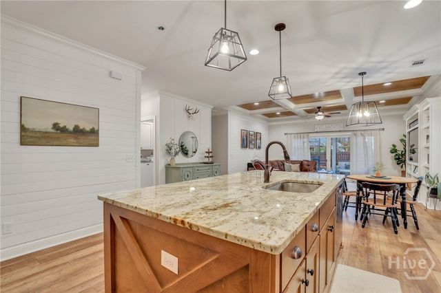 188 Crawford Lane, Richmond Hill, GA 31324