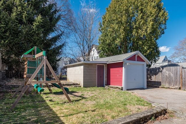 15 Eugenia Rd, Boston, MA 02131